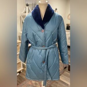Vintage Women's Blue Puffer Coat with Belt